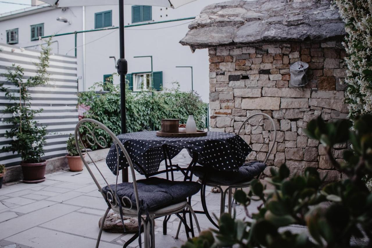 Apartment Tea Split Luaran gambar