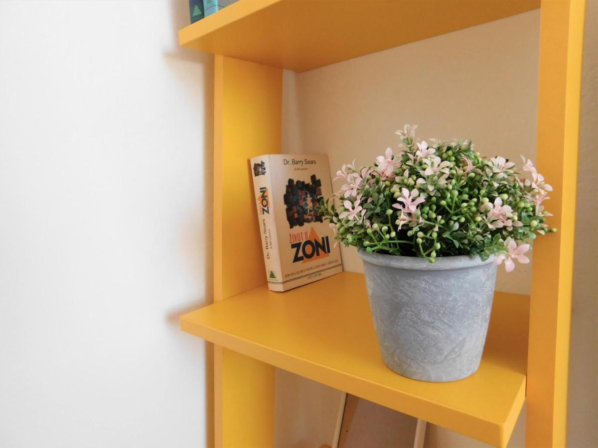 Apartment Tea Split Luaran gambar